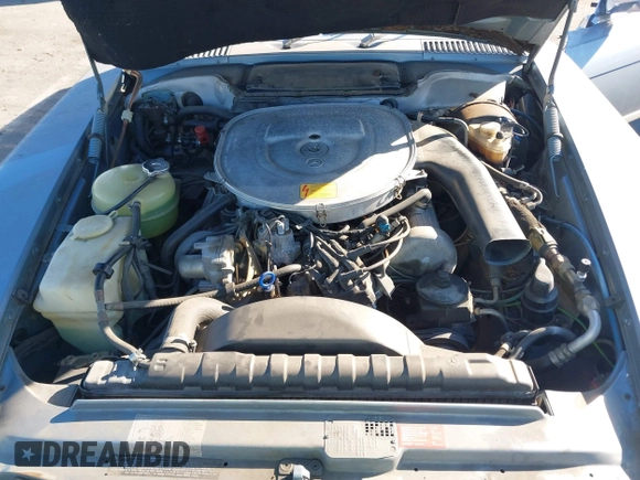 1985 Mercedes-Benz 380 z VIN WDBBA45C6FA020254, wystawiony jako IAAI lot #41254573 z przebiegiem 74 344 mil mil oraz . Historia ofert i sprzedaży dostępna na DreamBid. Obrazek 10.