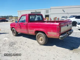 1992 Ford Ranger with VIN 1FTCR10A5NTA19327, listed as a IAAI auction lot 41745523 with 35,011 mi miles. Bid and sale history available at carsss.com. Image 3.