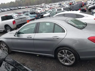 2015 Mercedes-Benz C-Class C 300 Luxury with VIN 55SWF4KB4FU020761, listed as a IAAI auction lot 41859583 with 112,885 mi miles. Bid and sale history available at carsss.com. Image 14.