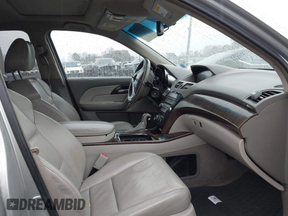 2013 Acura MDX Tech Pkg with VIN 2HNYD2H38DH500999, listed as a IAAI auction lot 40937213 with 138,336 mi miles. Bid and sale history available at carsss.com. Image 5.