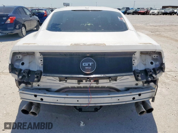 2015 Ford Mustang GT z VIN 1FA6P8CF5F5354828, wystawiony jako Copart lot #56556785 z przebiegiem 122 885 mil mil oraz Szkody całkowita. Historia ofert i sprzedaży dostępna na DreamBid. Obrazek 6.