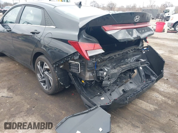2025 Hyundai Elantra Limited z VIN KMHLN4DJ1SU124424, wystawiony jako IAAI lot #42013638 z przebiegiem 2 713 mil mil oraz . Historia ofert i sprzedaży dostępna na DreamBid. Obrazek 6.
