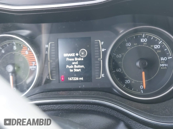 2019 Jeep Cherokee Latitude Plus с VIN 1C4PJMLNXKD272707, выставлен на аукционе IAAI как лот 42662679 с пробегом 167 226 миль миль и . История ставок и продаж доступна на DreamBid. Изображение 7.