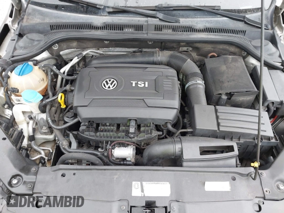 2014 Volkswagen Jetta SE with VIN 3VWD07AJXEM216277, listed as a IAAI auction lot 42748790 with 162,369 mi miles and . Bid and sale history available at DreamBid. Image 10.