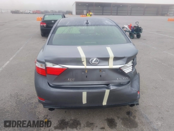 2014 Lexus ES 330 z VIN JTHBK1GGXE2148484, wystawiony jako IAAI lot #42186766 z przebiegiem 117 217 mil mil oraz . Historia ofert i sprzedaży dostępna na DreamBid. Obrazek 16.