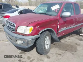 2001 Toyota Tundra SR5 with VIN 5TBRT34171S211237, listed as a IAAI auction lot 41980162 with 390,216 mi miles. Bid and sale history available at carsss.com. Image 6.