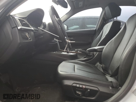 2013 BMW 3 Series 328i with VIN WBA3A5G50DNP25659, listed as a Copart auction lot 47599185 with 175,703 mi miles and Salvage Title. Bid and sale history available at carsss.com. Image 7.