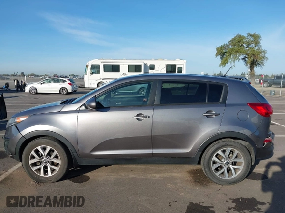 2015 Kia Sportage LX with VIN KNDPB3AC1F7767410, listed as a IAAI auction lot 41815807 with 128,222 mi miles and . Bid and sale history available at carsss.com. Image 14.