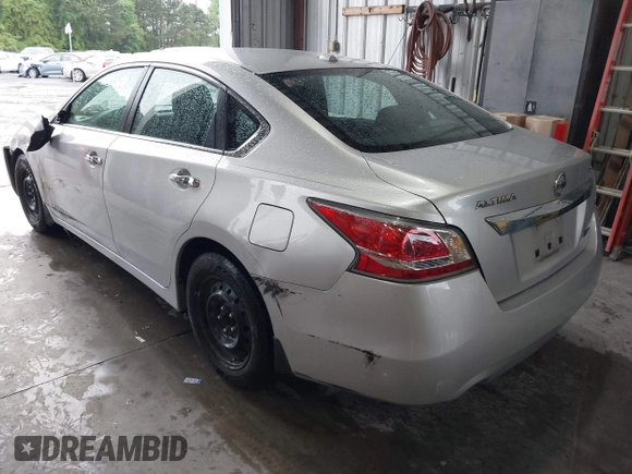 2014 Nissan Altima 2.5 S with VIN 1N4AL3AP7EC186074, listed as a IAAI auction lot 41983257 with 103,396 mi miles. Bid and sale history available at carsss.com. Image 3.