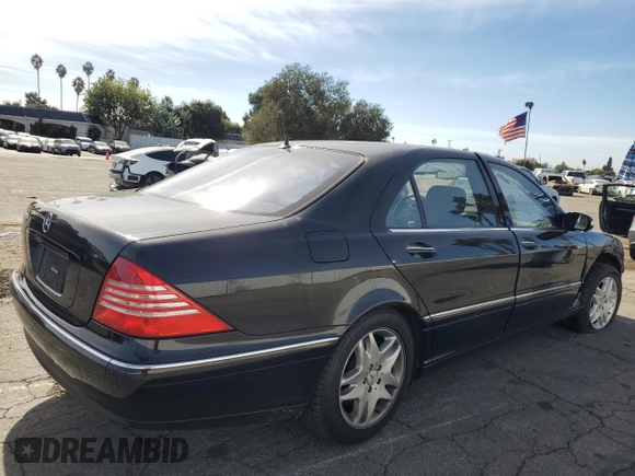 2003 Mercedes-Benz S-Class 4.3L with VIN WDBNG70J13A349510, listed as a Copart auction lot 79706894 with 76,124 mi miles and Salvage Title. Bid and sale history available at carsss.com. Image 3.