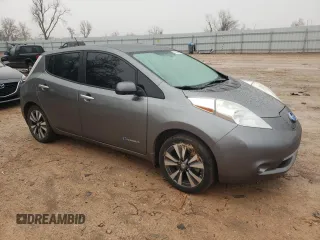 2015 Nissan LEAF SV with VIN 1N4AZ0CPXFC330745, listed as a Copart auction lot 71260442 with 77,152 mi miles. Bid and sale history available at carsss.com. Image 4.