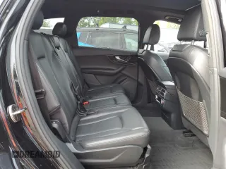 2017 Audi Q7 Premium Plus z VIN WA1LAAF73HD025493, wystawiony jako Copart lot #60876755 z przebiegiem 97 653 mil mil oraz Czysty tytuł • Clean title. Historia ofert i sprzedaży dostępna na DreamBid. Obrazek 10.