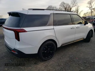 2025 Kia Carnival SX with VIN KNDNE5K37S6453916, listed as a Copart auction lot 82622604 with 0 mi miles and Salvage Title. Bid and sale history available at carsss.com. Image 3.