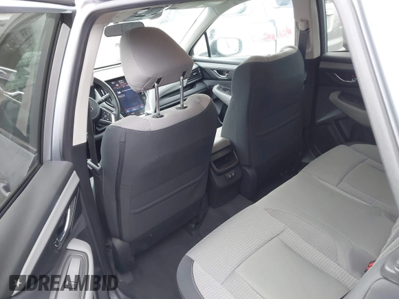 2020 Subaru Outback Premium with VIN 4S4BTACC1L3210407, listed as a IAAI auction lot 41926167 with 27,195 mi miles and . Bid and sale history available at DreamBid. Image 8.
