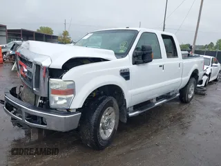2010 Ford F-250 XL z VIN 1FTSW2B52AEB33231, wystawiony jako IAAI lot #37505696 z przebiegiem 277 288 mil mil oraz . Historia ofert i sprzedaży dostępna na DreamBid. Obrazek 2.