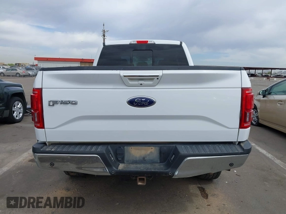 2015 Ford F-150 XLT w/HD Payload Pkg with VIN 1FTFW1EG0FKD99316, listed as a IAAI auction lot 42024645 with 275,335 mi miles. Bid and sale history available at carsss.com. Image 17.