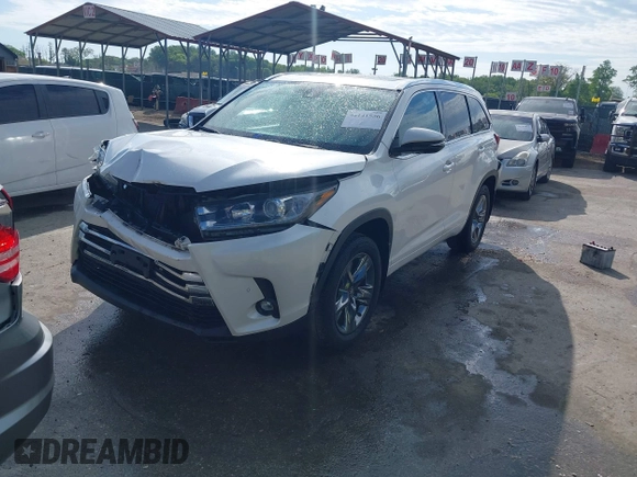 2019 Toyota Highlander Limited with VIN 5TDDZRFH8KS968209, listed as a IAAI auction lot 42141556 with 77,052 mi miles and . Bid and sale history available at DreamBid. Image 2.