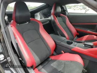 2023 Nissan Z Performance с VIN JN1BZ4BH9PM310761, выставлен на аукционе Copart как лот 54865925 с пробегом 6 541 миль миль и Списание • Salvage title. История ставок и продаж доступна на DreamBid. Изображение 10.