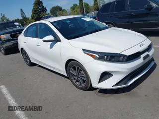 2022 Kia Forte LXS with VIN 3KPF24AD9NE481717, listed as a IAAI auction lot 41850501 with 126,473 mi miles. Bid and sale history available at carsss.com. Image 1.