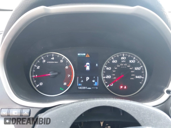 2018 Mitsubishi Eclipse Cross SE z VIN JA4AT5AA0JZ037573, wystawiony jako IAAI lot #42041908 z przebiegiem 143 391 mil mil oraz . Historia ofert i sprzedaży dostępna na DreamBid. Obrazek 7.