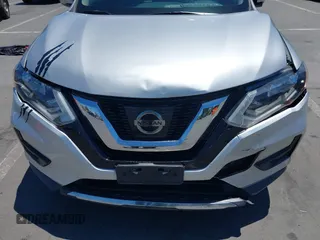 2017 Nissan Rogue S with VIN KNMAT2MT5HP588959, listed as a IAAI auction lot 39662668 with 224,444 mi miles and . Bid and sale history available at carsss.com. Image 6.