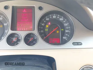2009 Volkswagen Passat z VIN WVWJK93C29P033434, wystawiony jako IAAI lot #41698532 z przebiegiem 129 256 mil mil oraz . Historia ofert i sprzedaży dostępna na DreamBid. Obrazek 15.