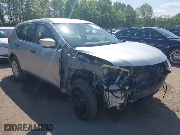 2020 Nissan Rogue SV with VIN JN8AT2MT9LW040448, listed as a IAAI auction lot 42040086 with 58,028 mi miles and . Bid and sale history available at carsss.com. Image 1.