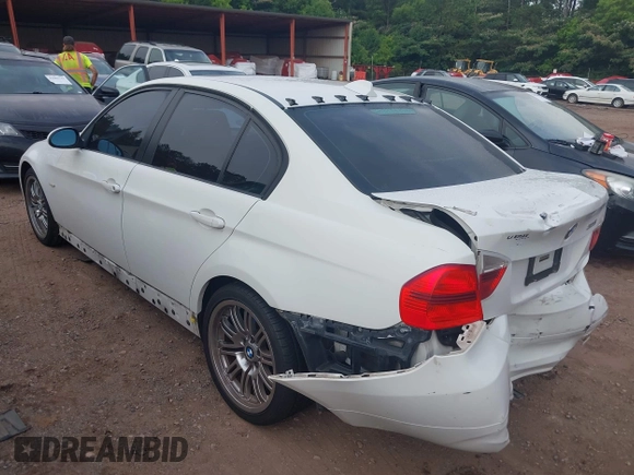 2007 BMW 3 Series 328i with VIN WBAVA37517NL12716, listed as a IAAI auction lot 42480313 with 144,785 mi miles and . Bid and sale history available at DreamBid. Image 3.