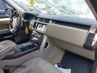 2014 Land Rover Range Rover HSE with VIN SALGS2WF8EA178605, listed as a IAAI auction lot 42485144 with 81,924 mi miles and . Bid and sale history available at DreamBid. Image 5.