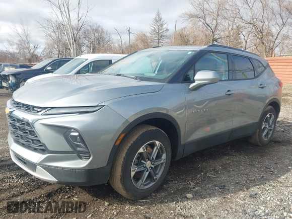 2024 Chevrolet Blazer LT с VIN 3GNKBCR49RS244768, выставлен на аукционе IAAI как лот 41911870 с пробегом 11 616 миль миль и . История ставок и продаж доступна на DreamBid. Изображение 17.