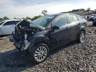 2018 Ford Fiesta S with VIN 3FADP4AJ5JM125950, listed as a Copart auction lot 61753035 with 136,414 mi miles and Salvage title. Bid and sale history available at DreamBid. Image 1.