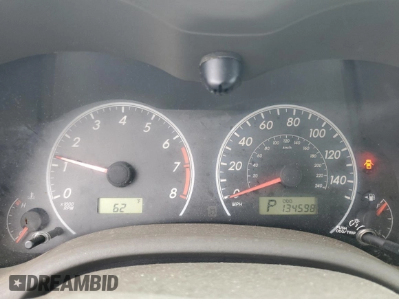 2010 Toyota Corolla z VIN 2T1BU4EE2AC520880, wystawiony jako Copart lot #56724925 z przebiegiem 134 598 mil mil oraz Szkoda całkowita • Salvage title. Historia ofert i sprzedaży dostępna na DreamBid. Obrazek 9.