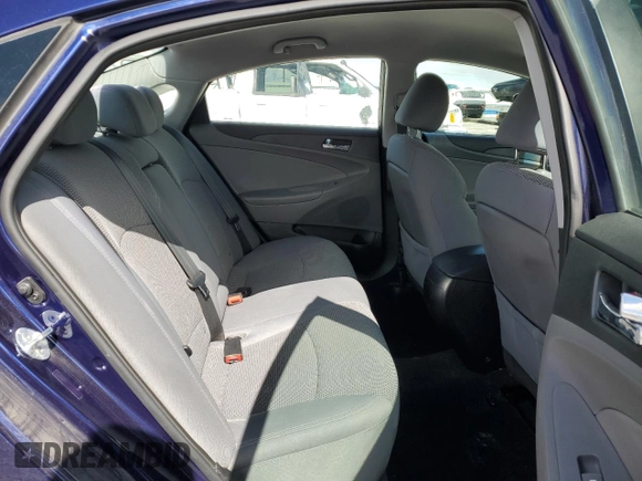 2013 Hyundai Sonata GLS with VIN 5NPEB4AC8DH807097, listed as a Copart auction lot 48668755 with 105,092 mi miles and Salvage Title. Bid and sale history available at DreamBid. Image 12.