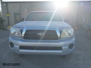 2006 Toyota Tacoma with VIN 5TEUX42N36Z198207, listed as a IAAI auction lot 41893976 with 215,738 mi miles. Bid and sale history available at carsss.com. Image 13.
