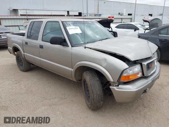 2002 GMC Sonoma SLS with VIN 1GTDT13W02K127269, listed as a IAAI auction lot 42012443 with 276,078 mi miles and . Bid and sale history available at carsss.com. Image 1.