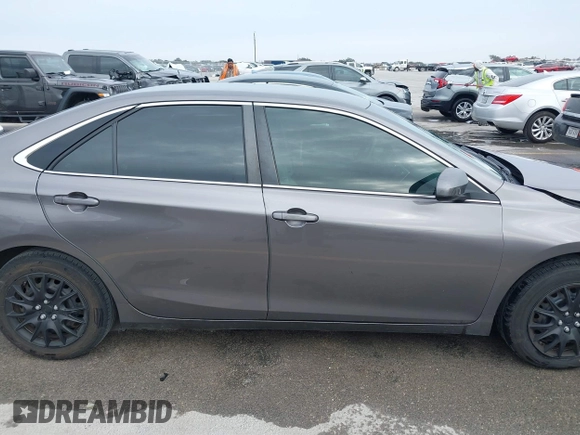 2017 Toyota Camry XLE with VIN 4T1BF1FK2HU669201, listed as a IAAI auction lot 41586166 with 158,552 mi miles. Bid and sale history available at carsss.com. Image 14.