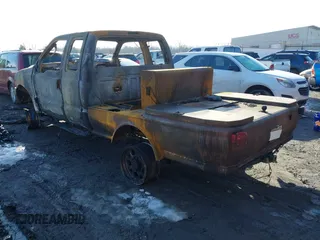 2003 Ford F-350 XL with VIN 1FTSX31PX3EB78734, listed as a IAAI auction lot 41611455 with Not provided miles and . Bid and sale history available at DreamBid. Image 3.