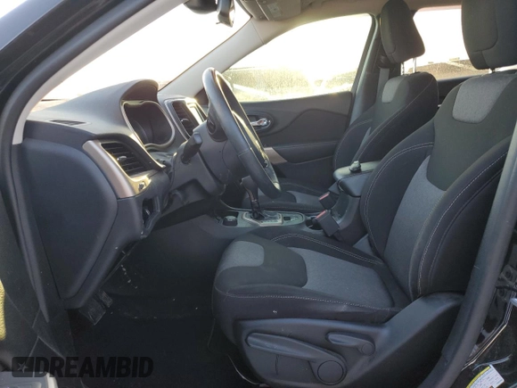 2018 Jeep Cherokee Latitude Tech Connect с VIN 1C4PJMCX0JD562308, выставлен на аукционе Copart как лот 88298365 с пробегом 57 666 миль миль и Списание • Salvage title. История ставок и продаж доступна на DreamBid. Изображение 7.