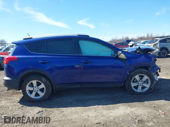 2014 Toyota RAV4 XLE with VIN 2T3RFREV4EW209162, listed as a IAAI auction lot 41802853 with 101,618 mi miles. Bid and sale history available at carsss.com. Image 13.