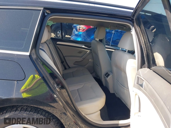 2015 Volkswagen Golf S с VIN 3VWCA7AUXFM504921, выставлен на аукционе IAAI как лот 42373589 с пробегом 224 135 миль миль и . История ставок и продаж доступна на DreamBid. Изображение 8.