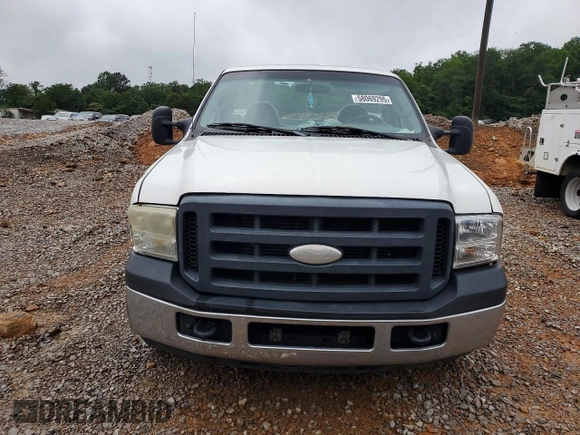 2006 Ford F-250 z VIN 1FDNF20506EC75421, wystawiony jako Copart lot #58069295 z przebiegiem 176 547 mil mil oraz Szkoda całkowita • Salvage title. Historia ofert i sprzedaży dostępna na DreamBid. Obrazek 5.