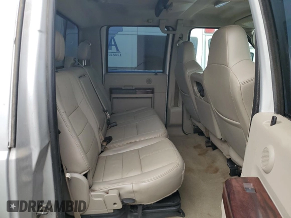 2008 Ford F-350 XL с VIN 1FTWW33R68EA23253, выставлен на аукционе Copart как лот 46327275 с пробегом 182 702 миль миль и Списание • Salvage title. История ставок и продаж доступна на DreamBid. Изображение 10.