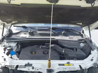 2017 Land Rover Discovery Sport HSE with VIN SALCR2BG0HH656696, listed as a IAAI auction lot 41608494 with 94,732 mi miles. Bid and sale history available at carsss.com. Image 10.