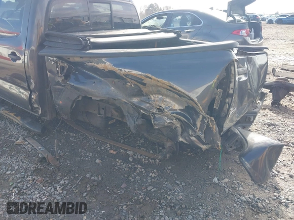 2013 Toyota Tacoma PreRunner with VIN 5TFJX4GN2DX018635, listed as a IAAI auction lot 41223225 with 275,094 mi miles and . Bid and sale history available at DreamBid. Image 6.