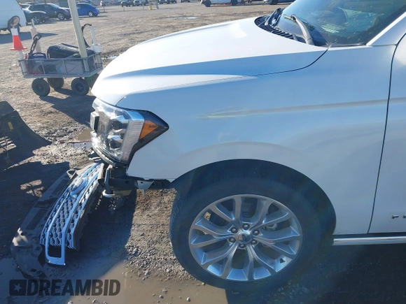 2019 Ford Expedition Max Platinum with VIN 1FMJK1MT4KEA53312, listed as a IAAI auction lot 41035899 with 87,484 mi miles and . Bid and sale history available at DreamBid. Image 19.