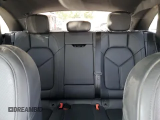 2022 Porsche Macan z VIN WP1AA2A51NLB06422, wystawiony jako Copart lot #52024635 z przebiegiem 8 090 mil mil oraz Szkoda całkowita • Salvage title. Historia ofert i sprzedaży dostępna na DreamBid. Obrazek 10.