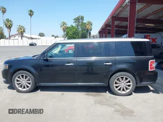 2013 Ford Flex Limited z VIN 2FMHK6D88DBD18254, wystawiony jako IAAI lot #42398143 z przebiegiem 215 568 mil mil oraz . Historia ofert i sprzedaży dostępna na DreamBid. Obrazek 14.