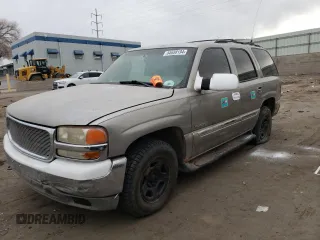 2001 GMC Yukon SLT with VIN 1GKEK13T41J177808, listed as a Copart auction lot 84688194 with 0 mi miles and Salvage Title. Bid and sale history available at carsss.com. Image 1.
