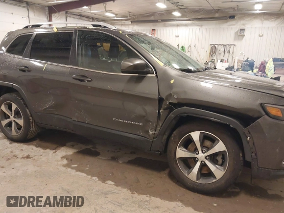 2019 Jeep Cherokee Limited z VIN 1C4PJMDX4KD133303, wystawiony jako IAAI lot #41212933 z przebiegiem 115 332 mil mil oraz . Historia ofert i sprzedaży dostępna na DreamBid. Obrazek 6.