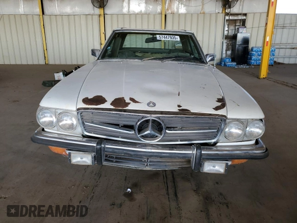 1973 Mercedes-Benz SL with VIN 10704412010908, listed as a Copart auction lot 57447935 with 244,991 mi miles and Clean title. Bid and sale history available at DreamBid. Image 5.